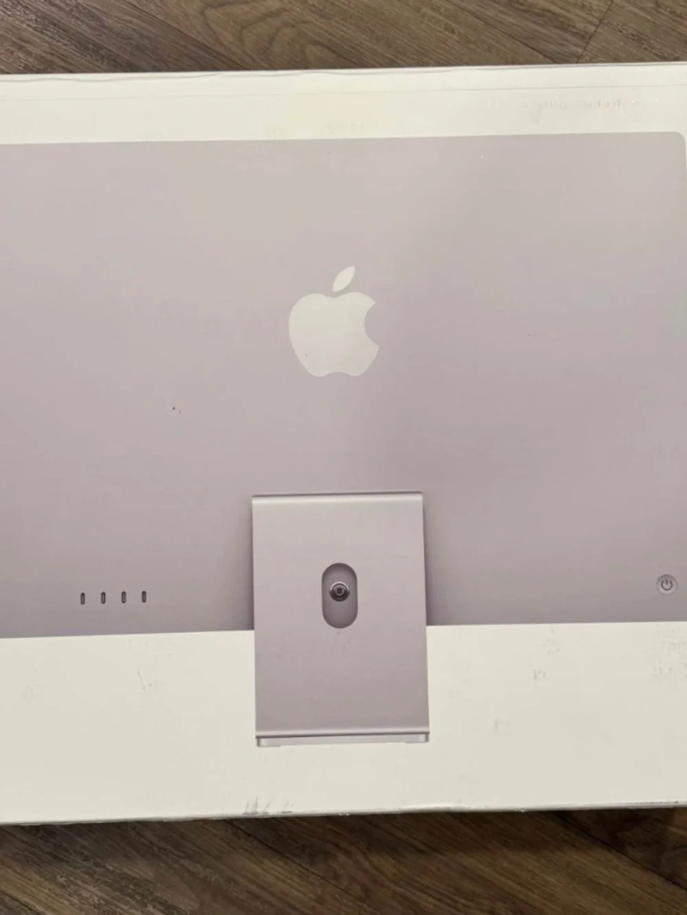 LOCKED, iMac with Apple M4 chip 512GB, keyboard touch ID, mouse